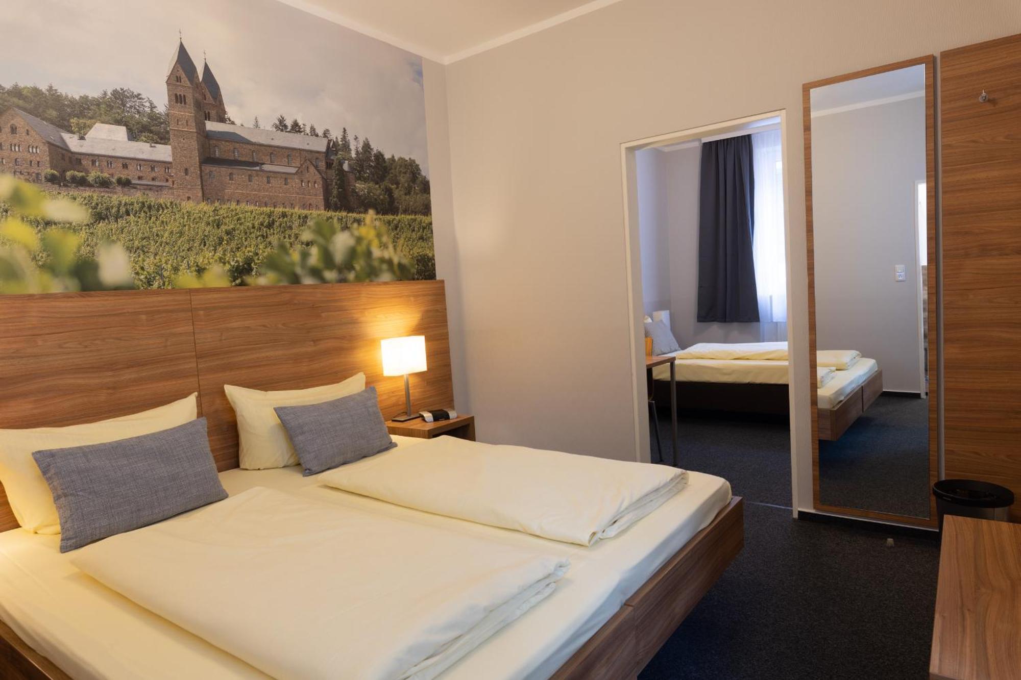 Hotel Zur Lindenau Rüdesheim am Rhein Exteriér fotografie