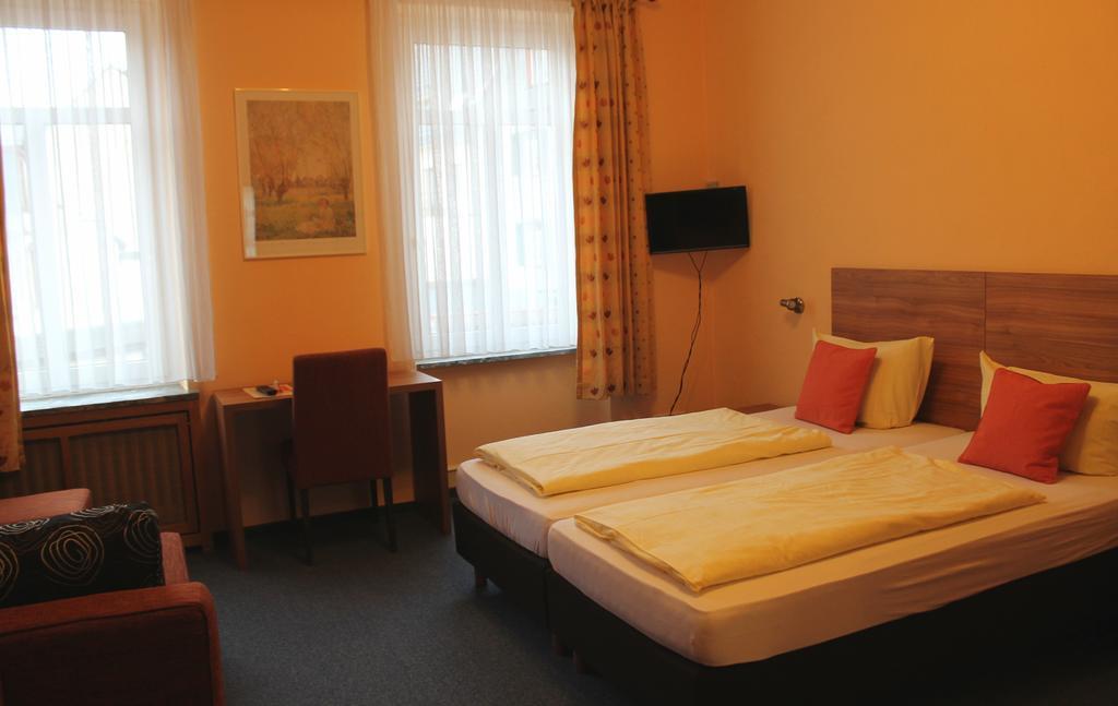 Hotel Zur Lindenau Rüdesheim am Rhein Exteriér fotografie